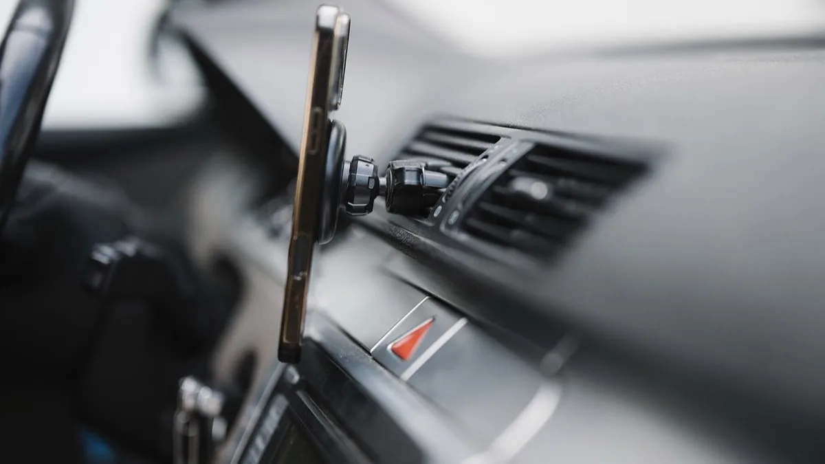 Android 17 Motion Assist Fights Carsickness, but Rollout Skips Some Pixels
