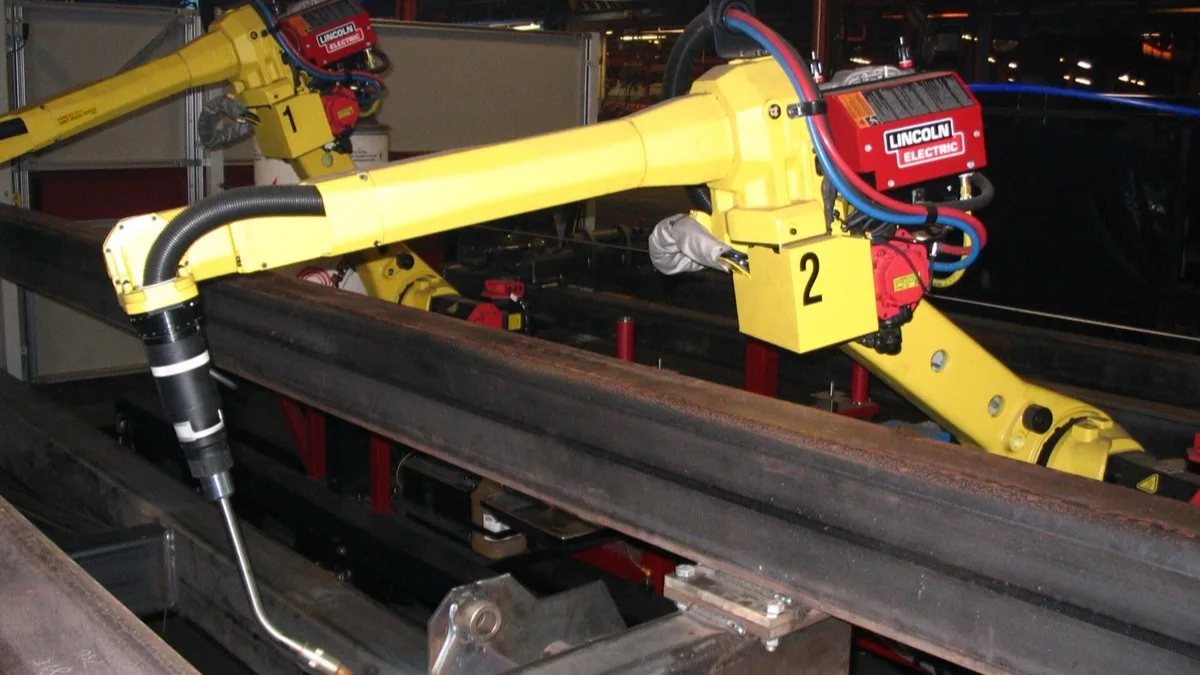 HII Commits Up to $900M to Path Robotics and GrayMatter for Navy Shipbuilding