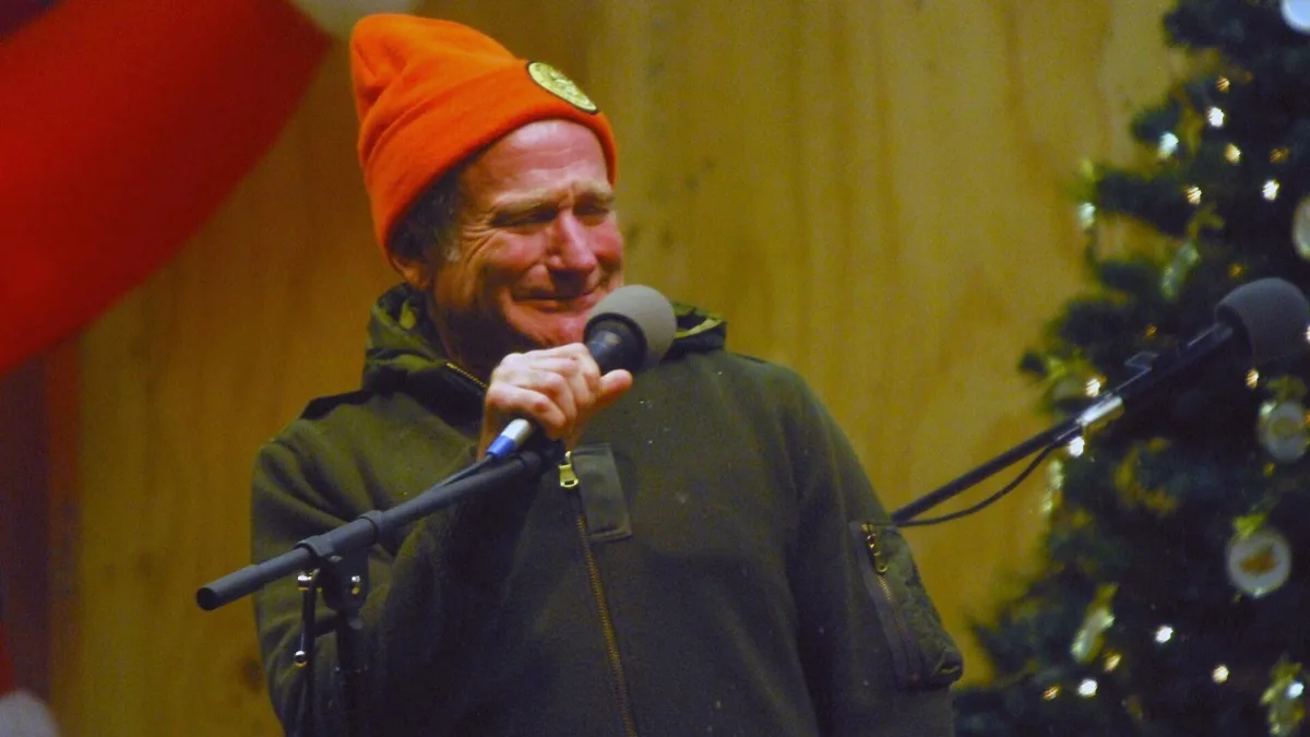 Robin Williams' Children Reactivate His Instagram to Push Back on AI Videos of Him